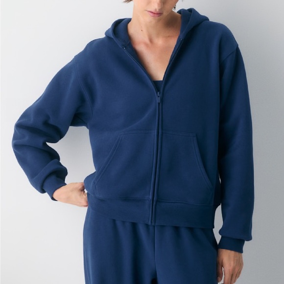 NWOT Aritzia Cozy Sweatfleece Perfect Zip Hoodie M - Picture 4 of 11